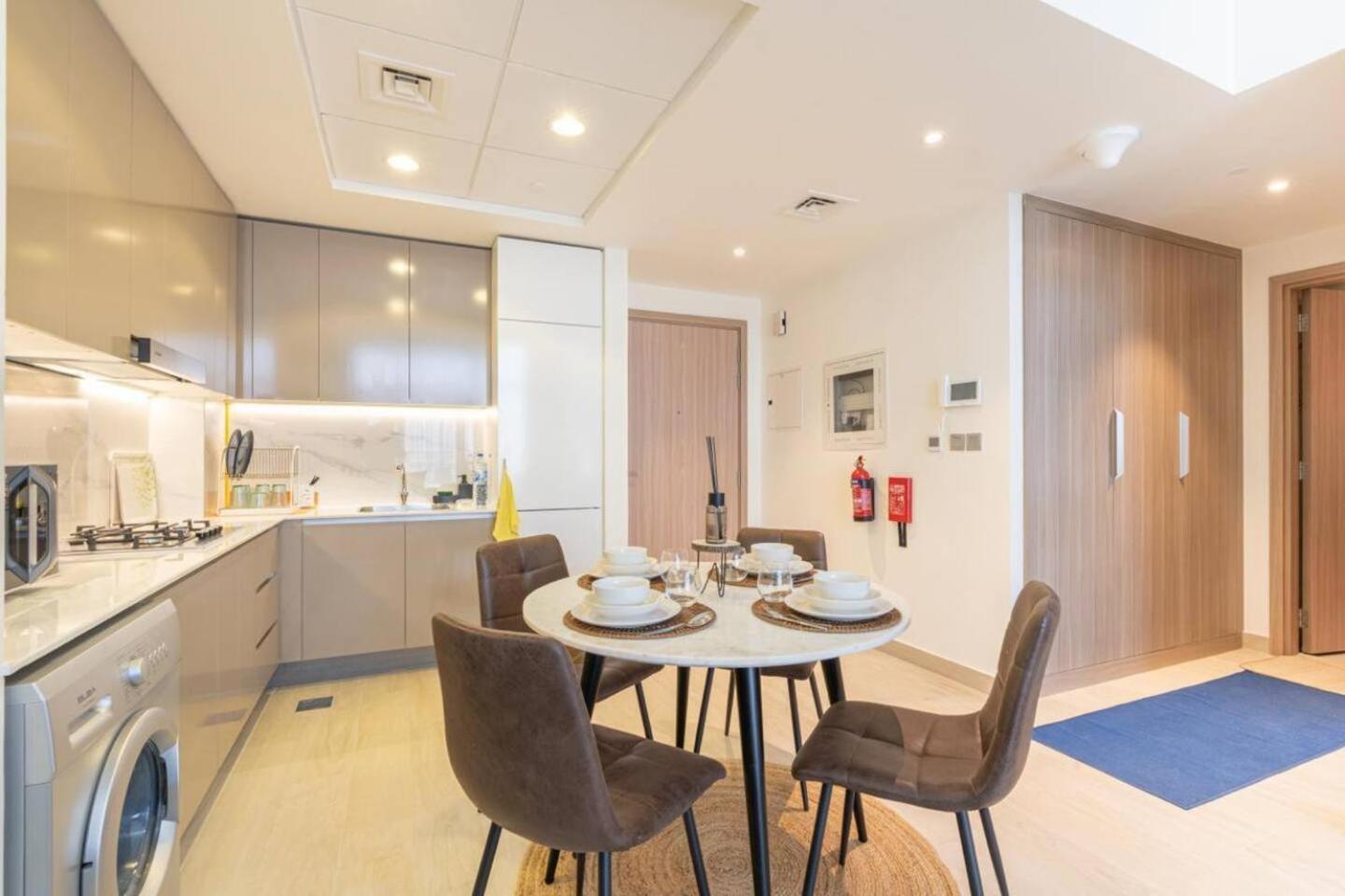 Superb 1br Near Crystal Lagoon Apartment